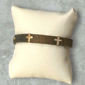 Women’s Beautiful Bronze and Rhinestone Cross Stretch Bracelet ~ Pre-loved